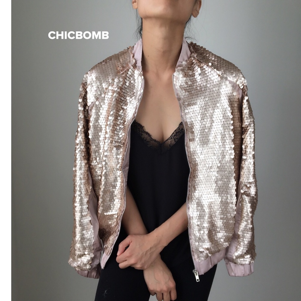 CHICBOMB - Picture 3 of 8